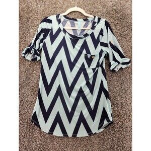 Loila Large Blue Chevron Short Sleeve Blouse